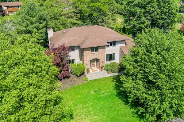 22 Peach Street, Nanuet, NY 10954