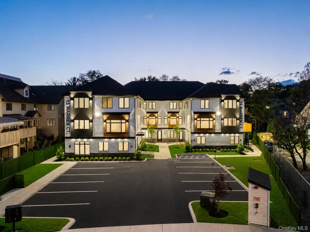 15 Warren Court #201, Monsey, NY 10952 - #1