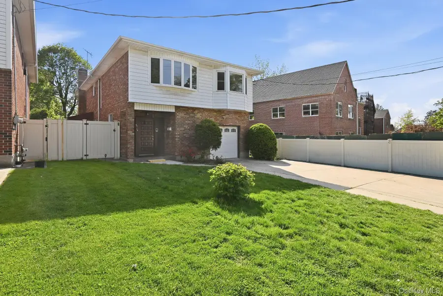47-18 Glenwood Street, Little Neck, NY 11362 - #2