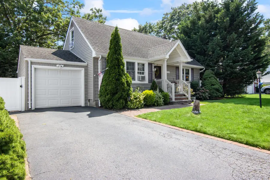 168 Harmony Drive, Massapequa Park, NY 11762 - #2