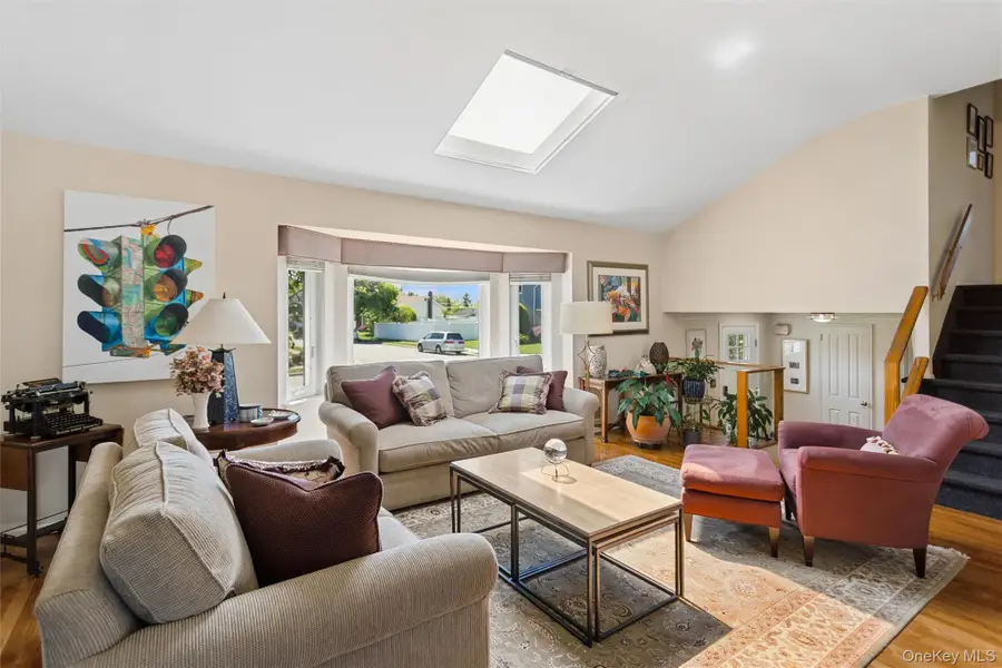 108 Wayne Street, Jericho, NY 11753 - #2