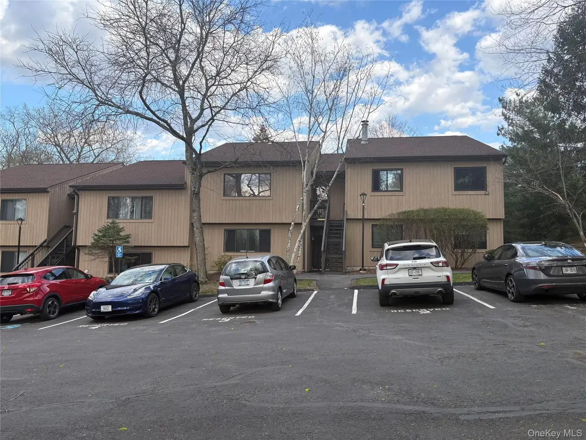 3907 Wild Berry Court, Poughkeepsie, NY 12603 - #1