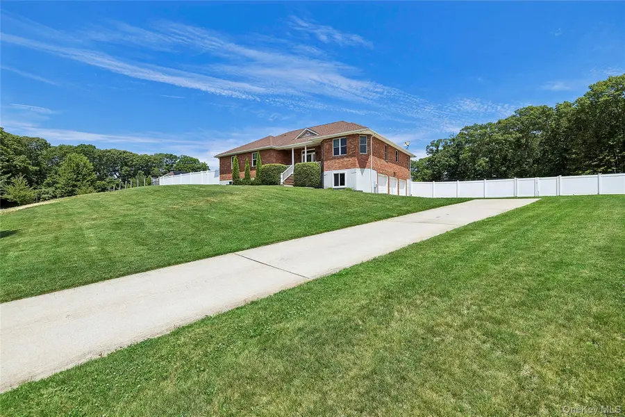 52 Mastro Road, Calverton, NY 11933 - #2