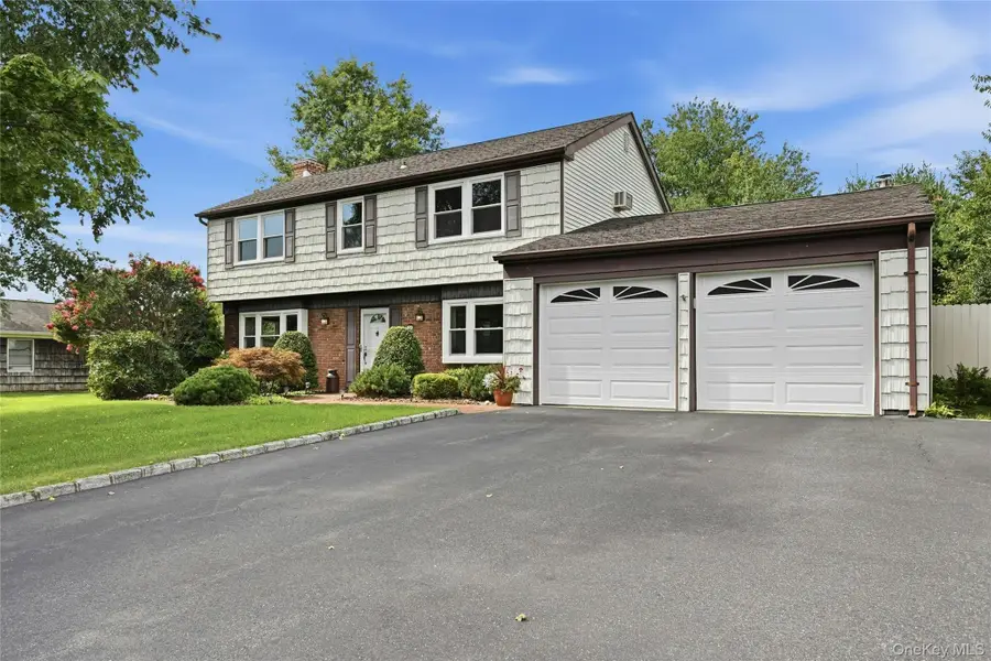 20 Hastings Drive, Stony Brook, NY 11790 - #2