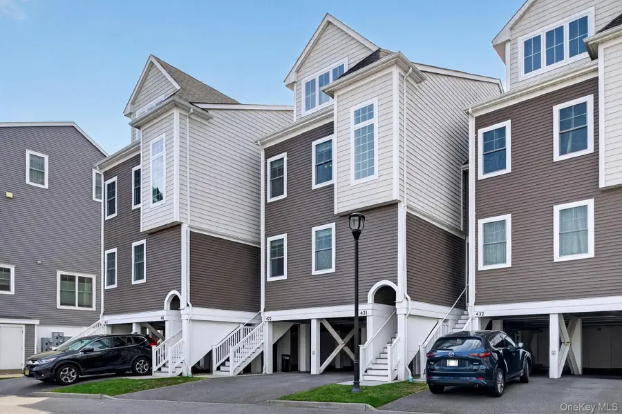 421 Marina Pointe Drive #421, East Rockaway, NY 11518 - #2