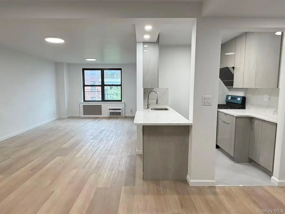 13235 Sanford Avenue,5F Sanford, Flushing, NY 11355 - #1