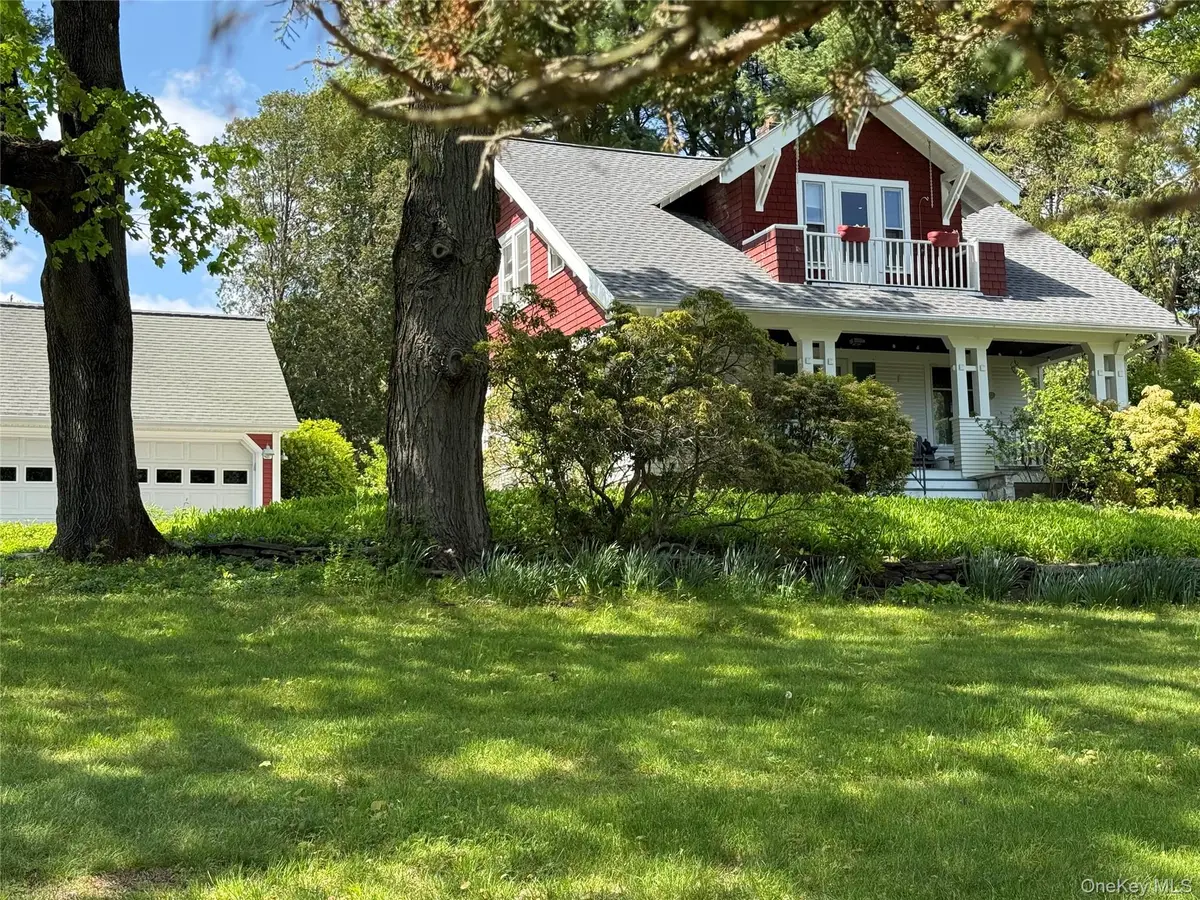 10 Edwin Road, Poughkeepsie, NY 12603 - #1