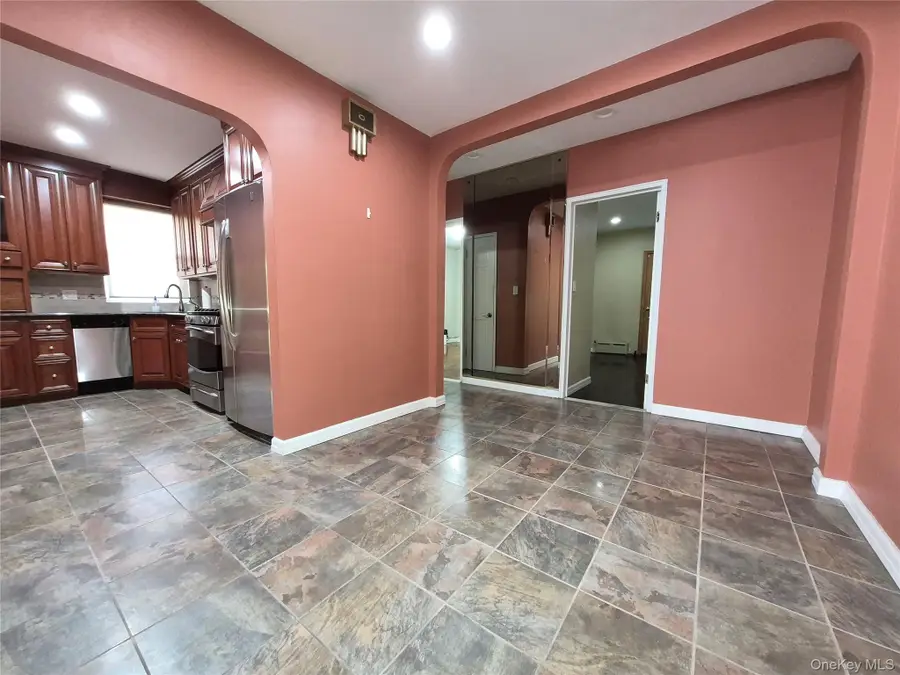 2031 21st Street, Astoria, NY 11105 - #3