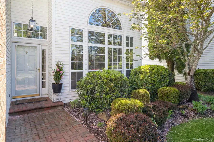 96 Fairway View Drive, Commack, NY 11725 - #2