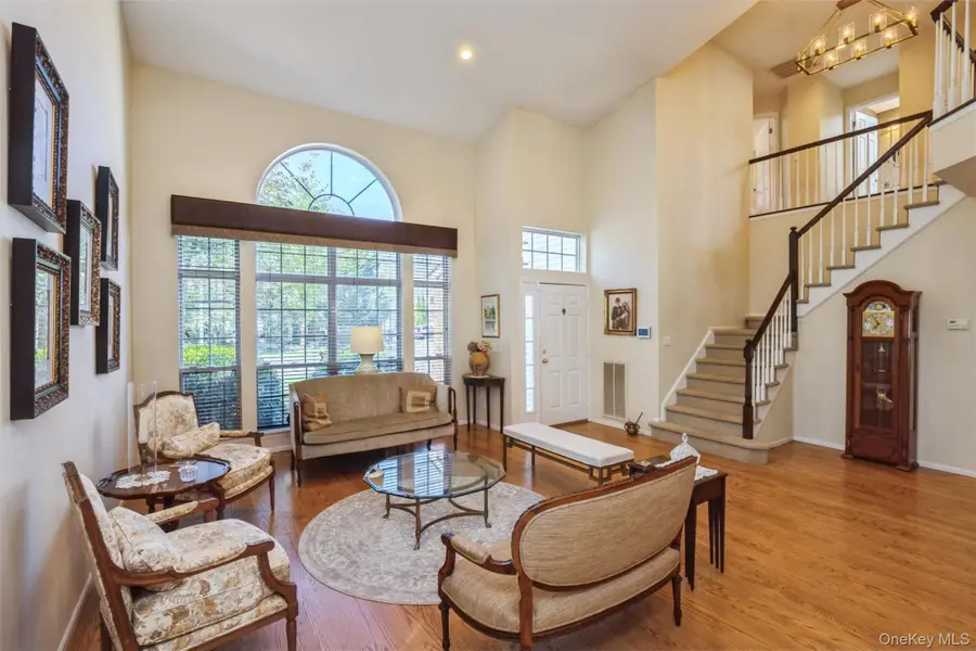 96 Fairway View Drive, Commack, NY 11725 - #3