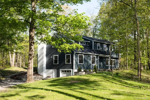 41 Meddaugh Road, Pleasant Valley, NY 12569