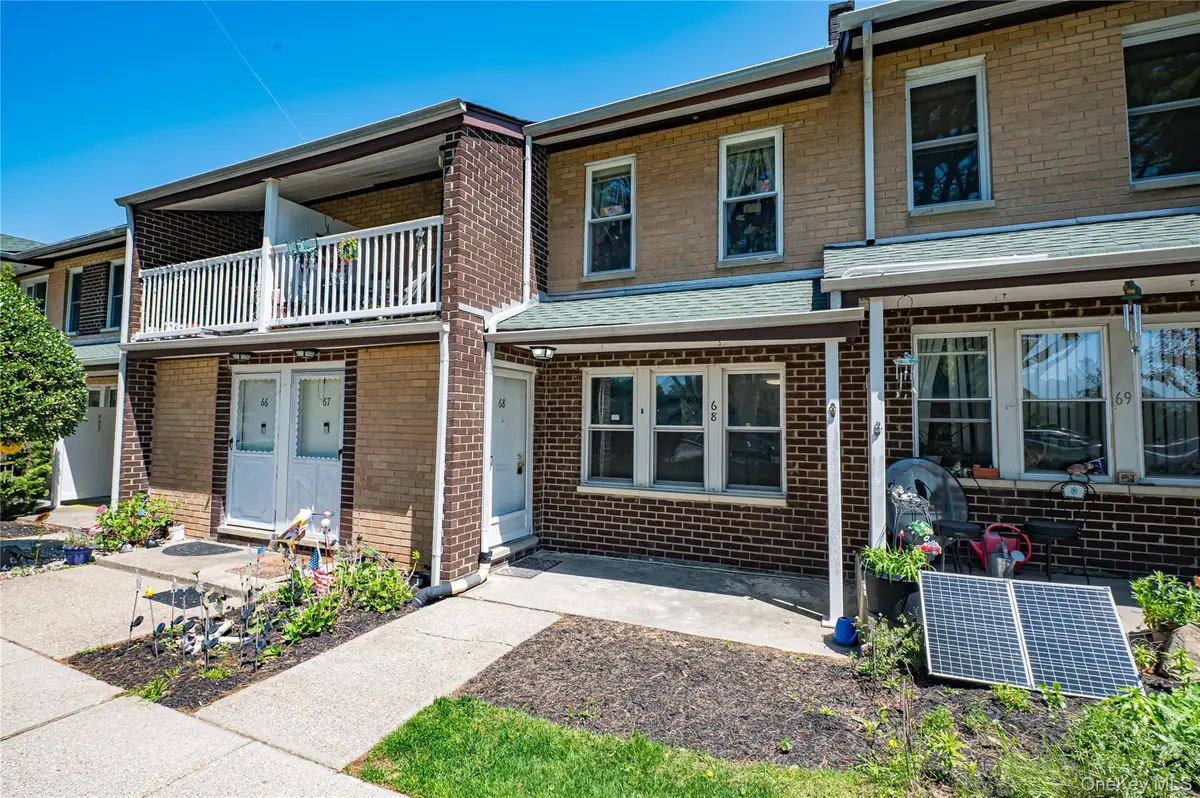 68 Artist Lake Drive, Middle Island, NY 11953 - #1
