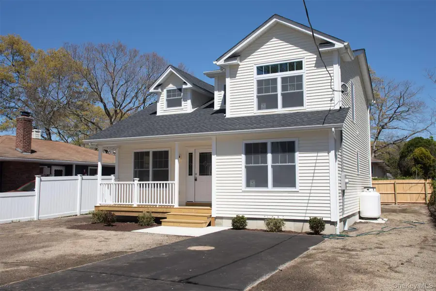 33 Dressel, Mastic, NY 11950 - #2