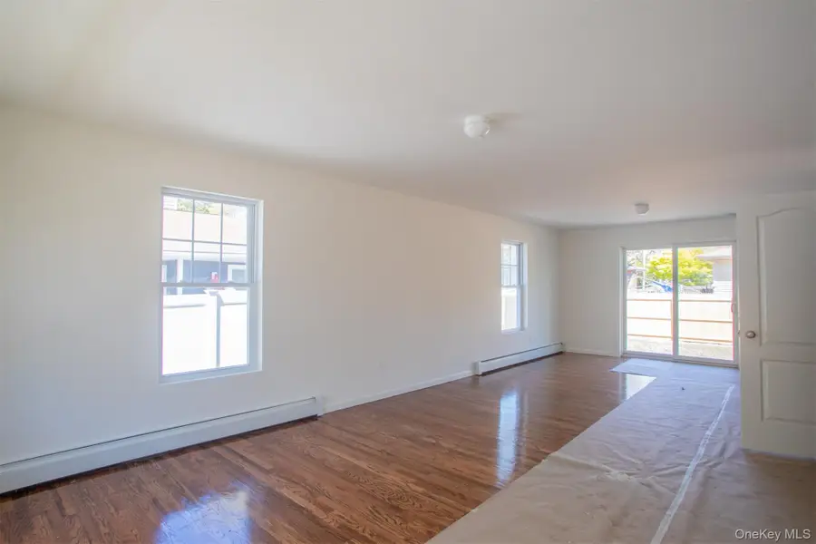 33 Dressel, Mastic, NY 11950 - #3