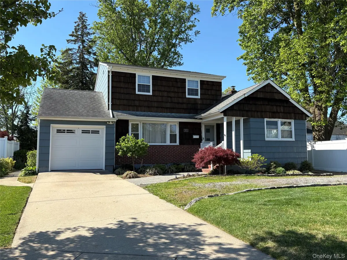 372 N Hickory Street, Massapequa, NY 11758 - #1