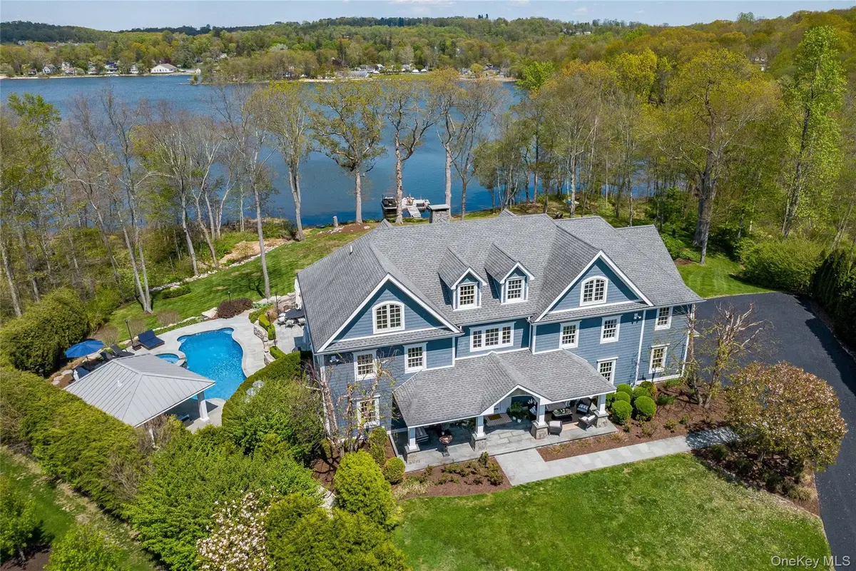 6 Brookside Lane, North Salem, NY 10560 - #1