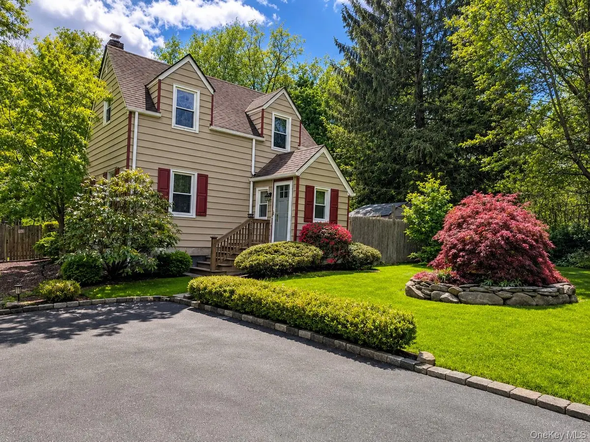 468 W Clarkstown Road, New City, NY 10956 - #1