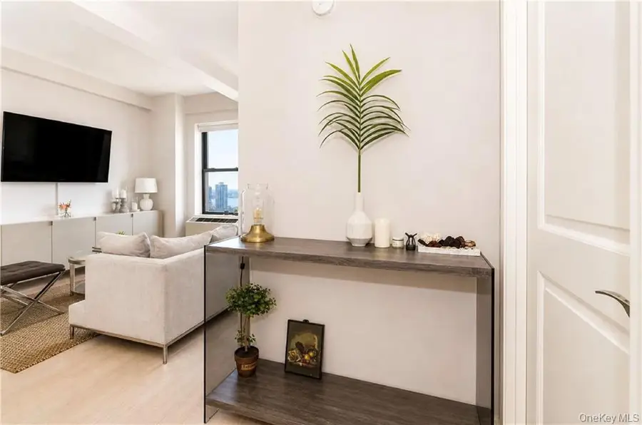 20 West Street #40A, New York, NY 10004 - #3