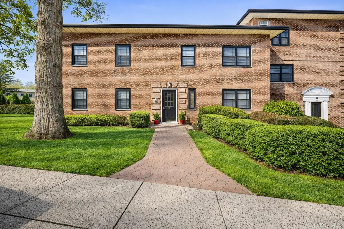 9 Manchester Road #2R, Eastchester, NY 10709 - #1