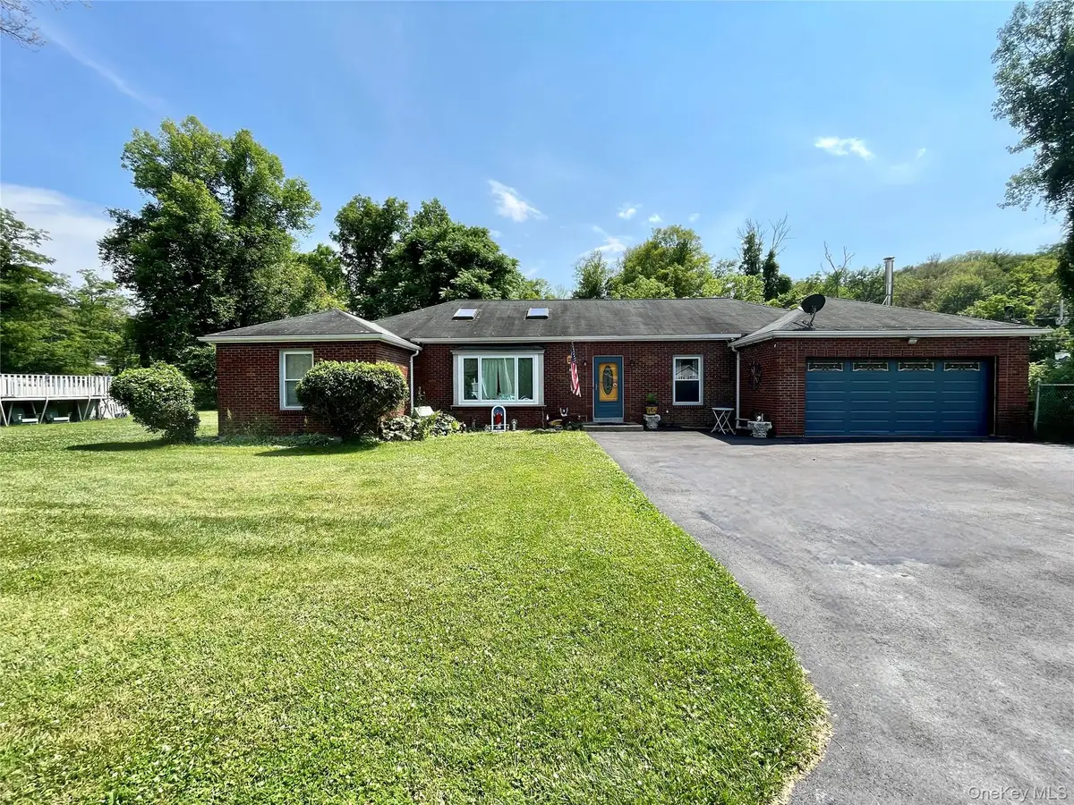 21 E Mountain Road S, Cold Spring, NY 10516 - #1