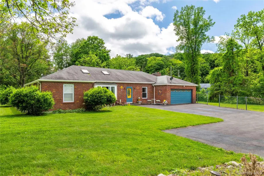 21 E Mountain Road S, Cold Spring, NY 10516 - #2