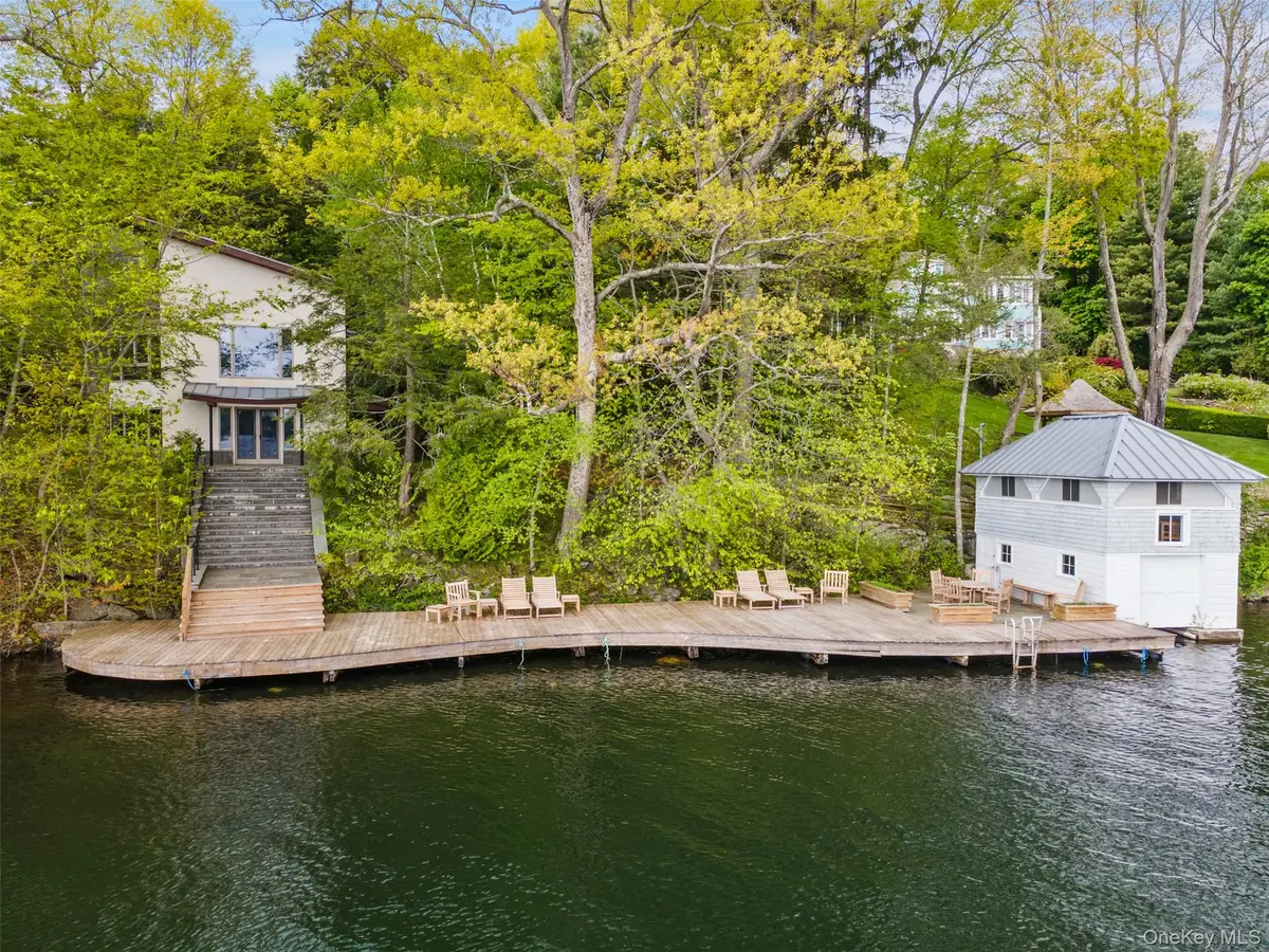 324 W Lake Boulevard, Mahopac, NY 10541 - #1