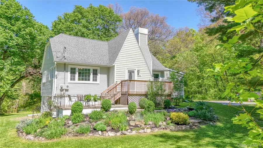 94 Smithtown Road, Fishkill, NY 12524 - #2