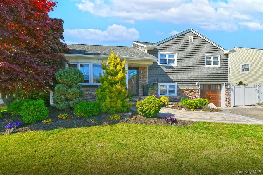 3697 Regent Lane, Wantagh, NY 11793 - #3