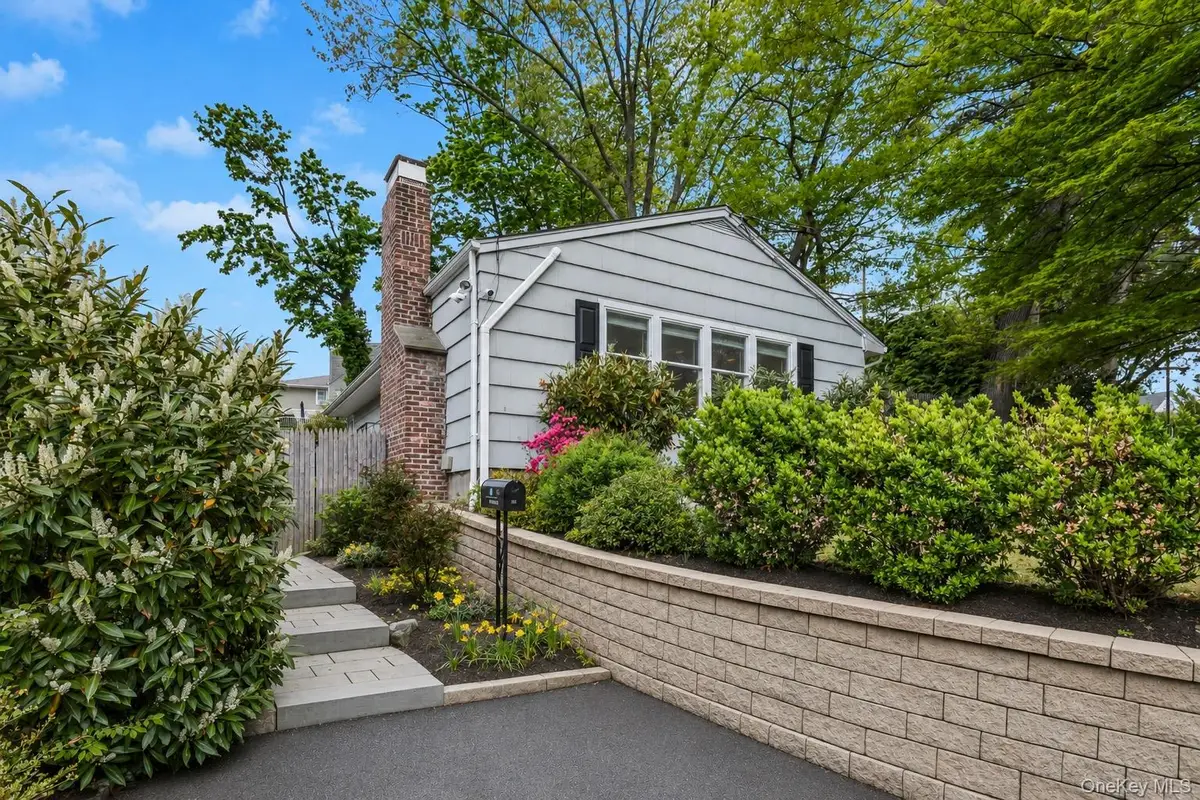 10 Minetta Court, Huntington, NY 11743 - #1