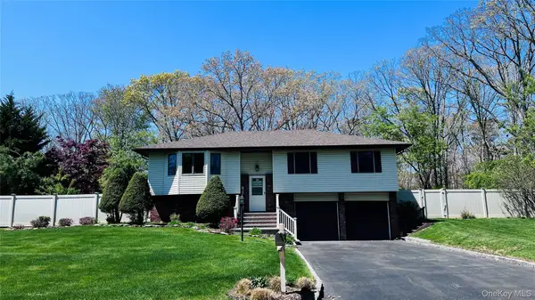 84 Henearly Drive, Miller Place, NY 11764