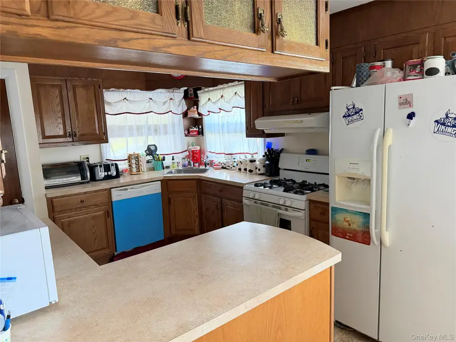 6 Maple Avenue, Montgomery, NY 12549 - #3
