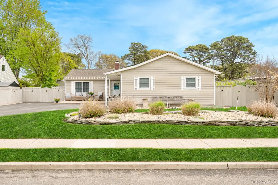 21 Eisenhower Road, Centereach, NY 11720 - #2