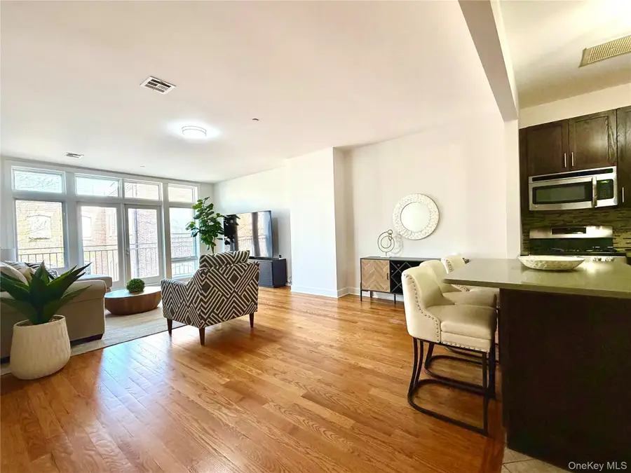 90 Bay Street Landing #3J, Staten Island, NY 10301 - #3