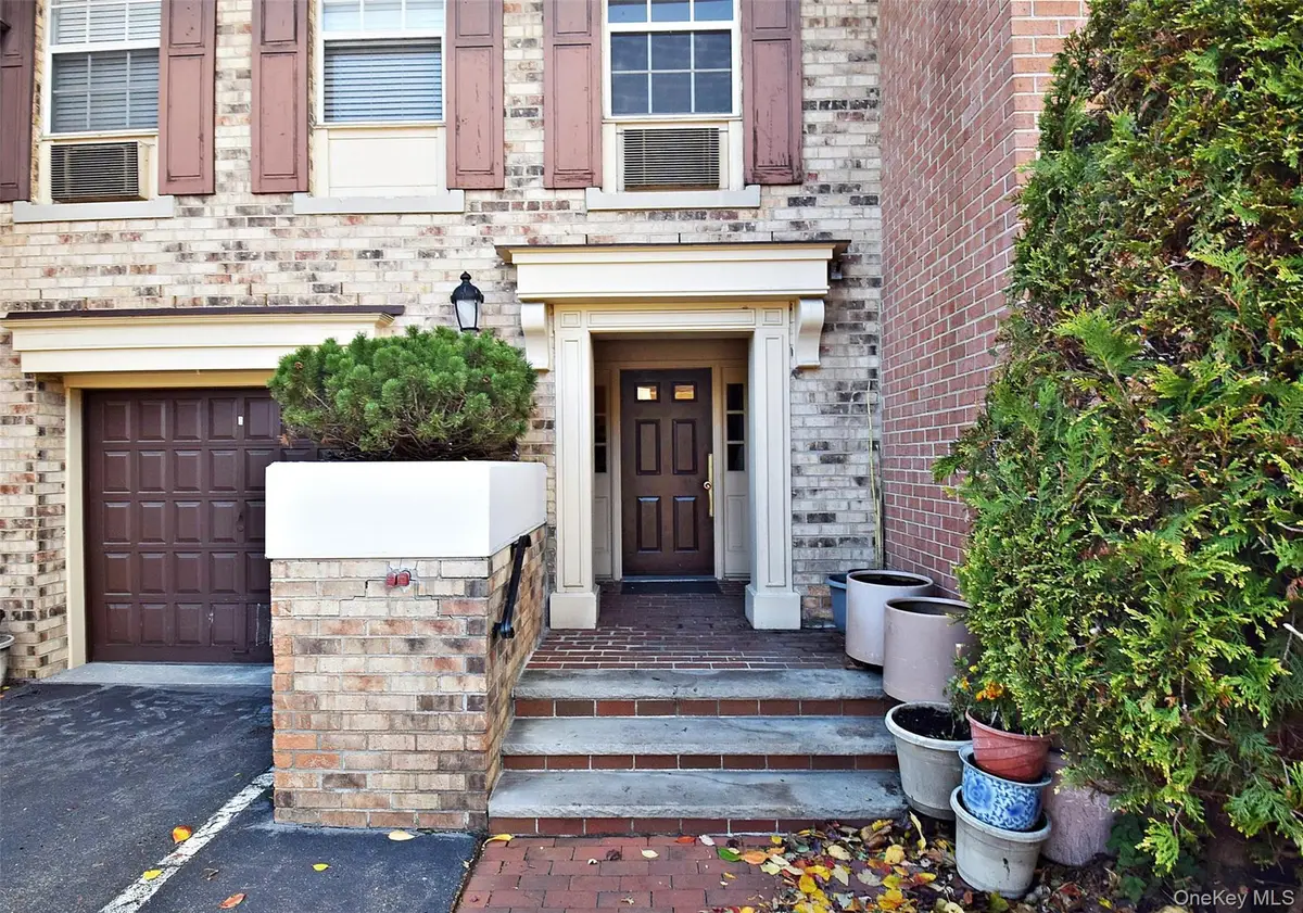12-32 Diane Place #204 L, Bayside, NY 11360 - #1