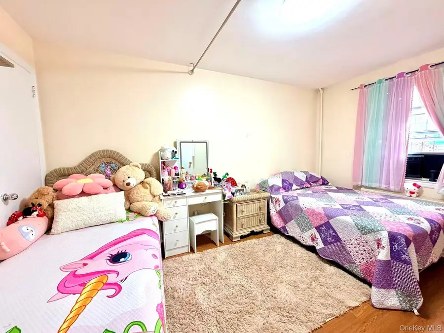 6143 157th Street, Flushing, NY 11367 - #3
