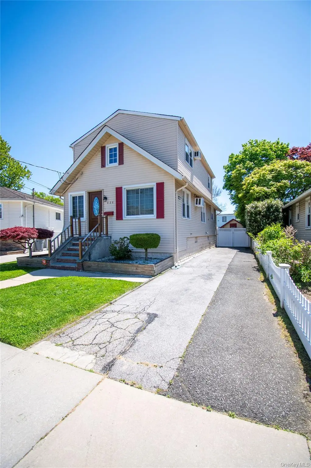 828 Jefferson Street, Baldwin, NY 11510 - #1