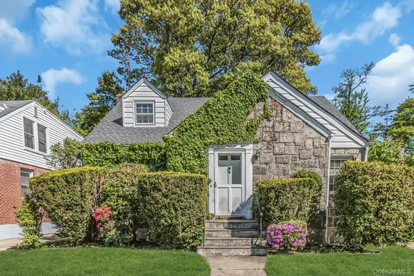 461 Madison Avenue, West Hempstead, NY 11552