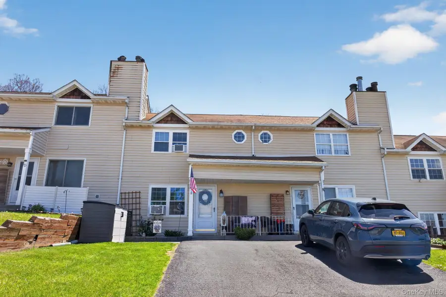 8 Franklin Place, Washingtonville, NY 10992 - #3