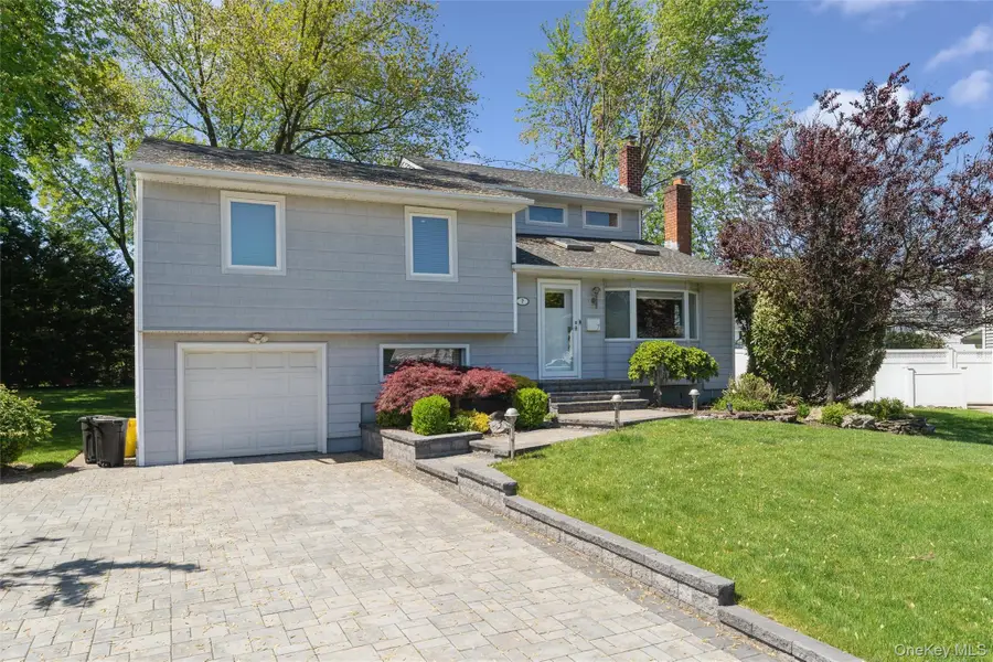 7 Greenacre Court, Syosset, NY 11791 - #2