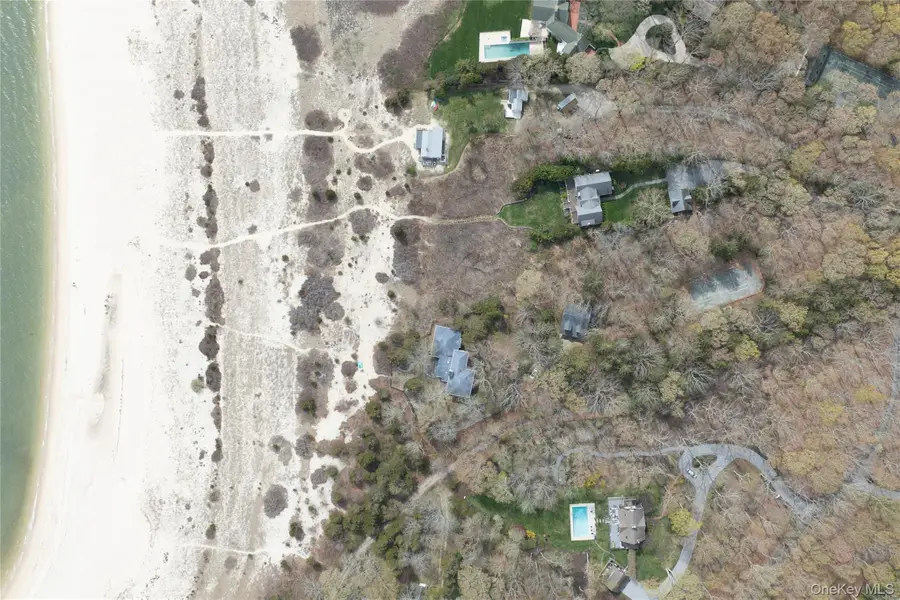 1480 Old Wood Path, Southold, NY 11971 - #2
