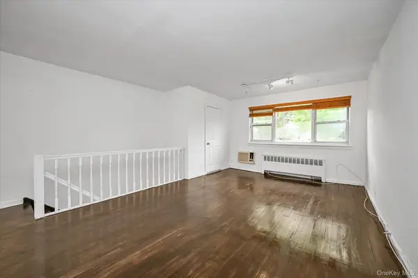 67-44 152nd Street #283B, Flushing, NY 11367
