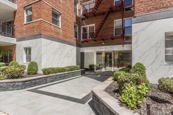 66-15 Thornton Place #5R, Rego Park, NY 11374