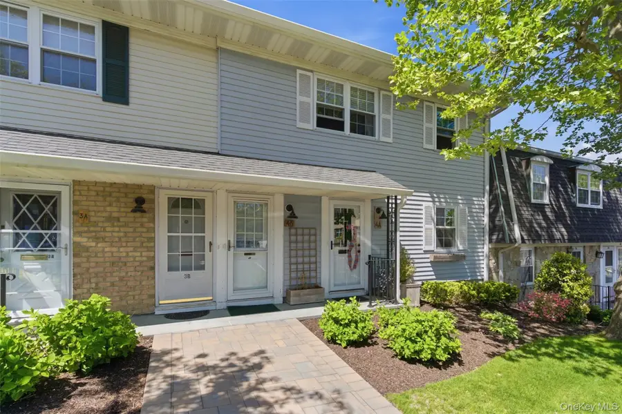 10 Harbour Lane #4B, Oyster Bay, NY 11771 - #2