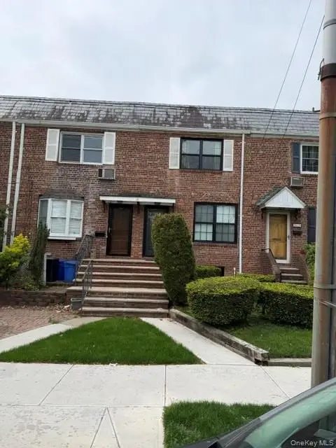 15822 Powells Cove Boulevard, Whitestone, NY 11357 - #1