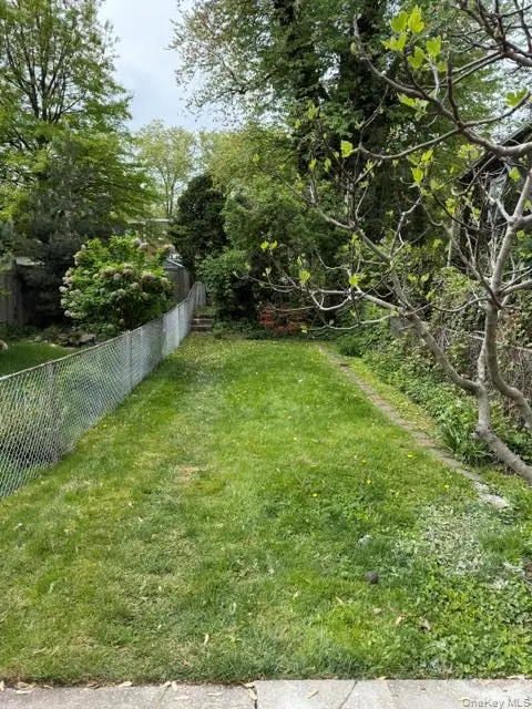 15822 Powells Cove Boulevard, Whitestone, NY 11357 - #3