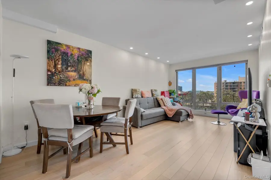 138-35 39th Avenue #5L, Flushing, NY 11354 - #3