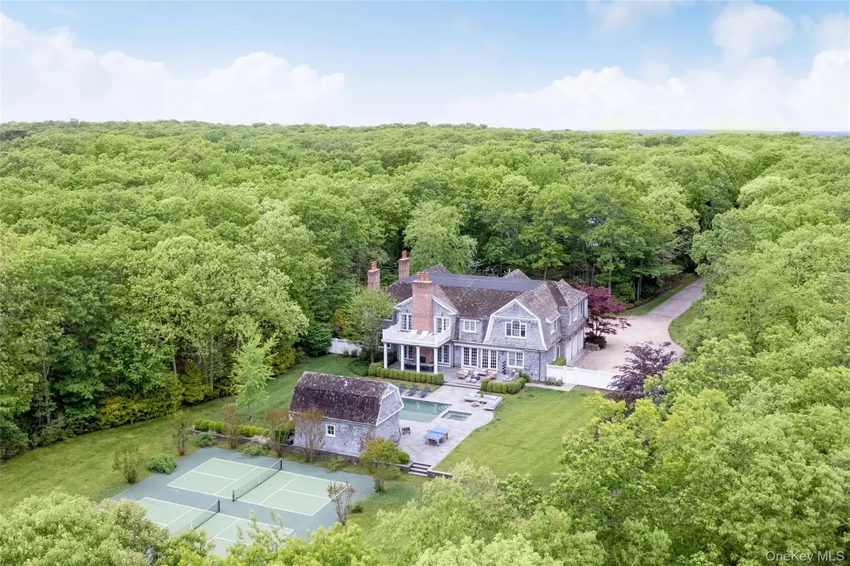 486 Middle Line Highway, Bridgehampton, NY 11932 - #1