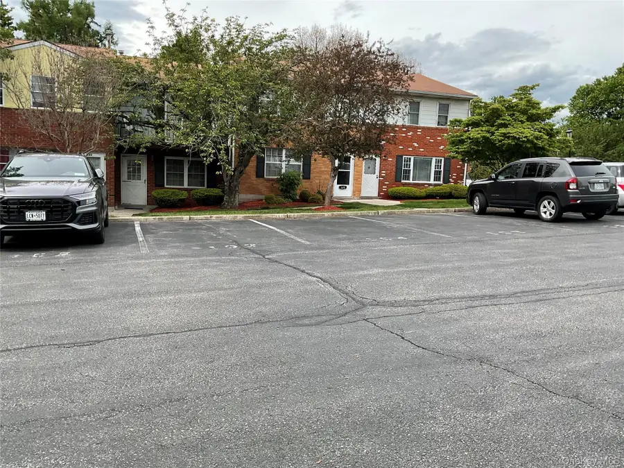 276 Temple Hill Road #303, New Windsor, NY 12553 - #2