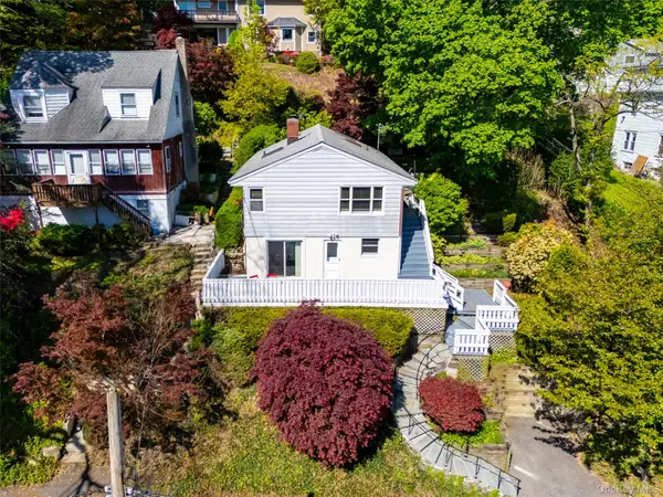 25 Hillside Avenue, Valhalla, NY 10595