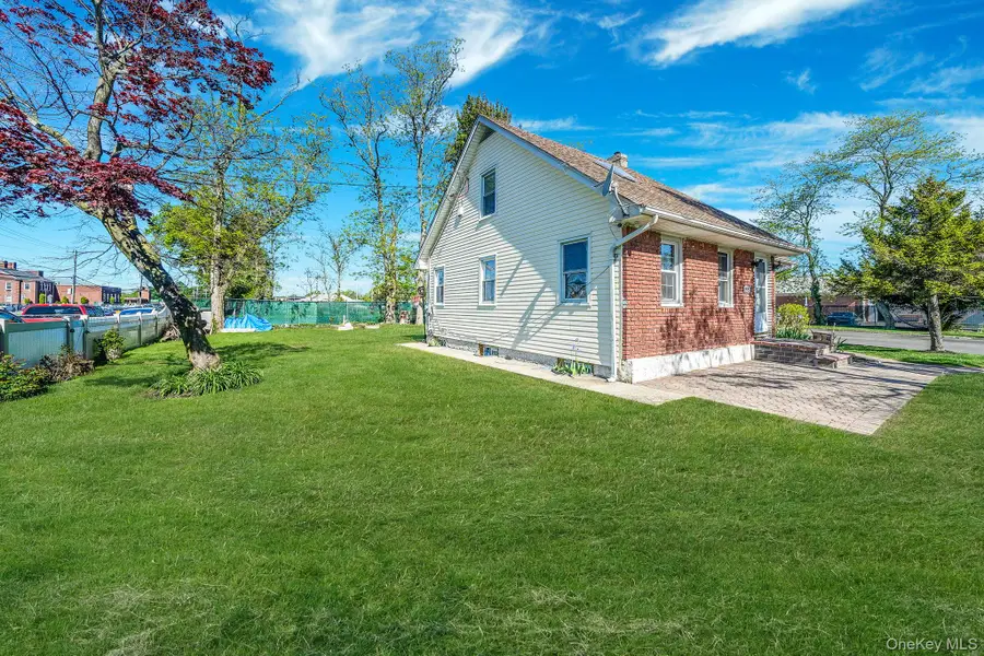 136 1st Street, Brentwood, NY 11717 - #2
